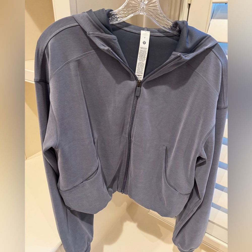 Lululemon Charcoal Blue Softstreme Zip-Up Jacket with pockets. Size 6.